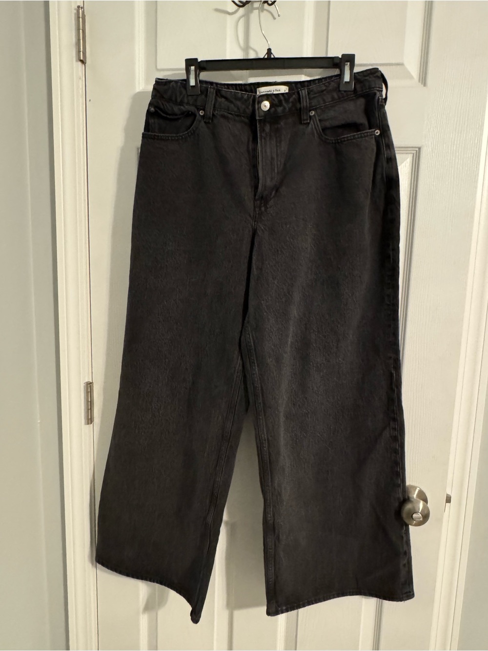 Abercrombie & Fitch Black High-Rise Wide-Leg Jeans Curve Love - Picture 3 of 5